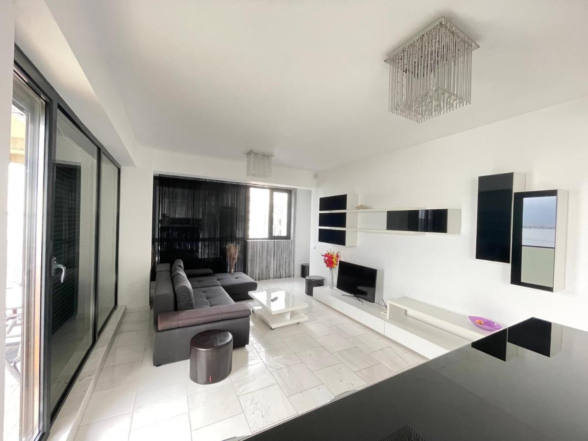 Sns Apartament In Vila Sophia Mamaia Eksteriør billede
