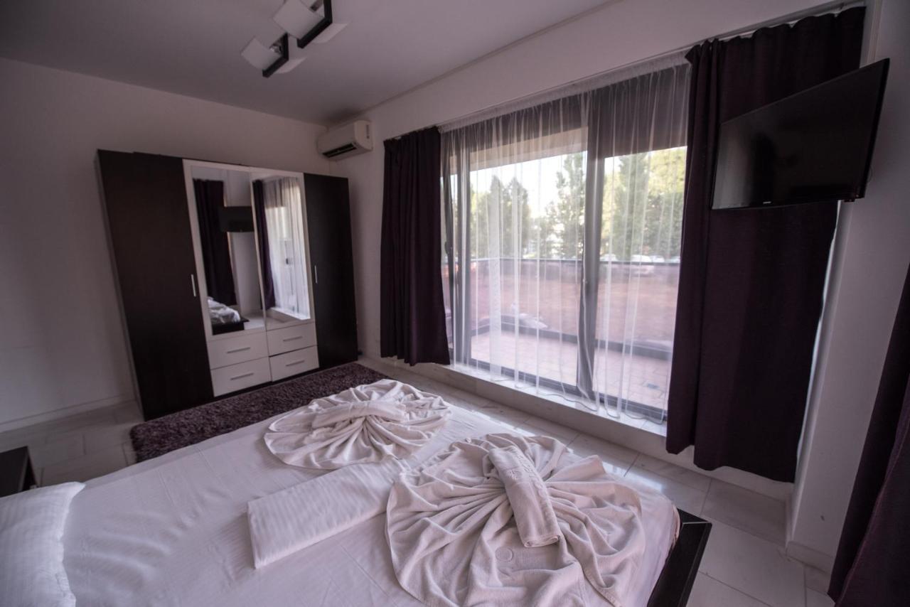 Sns Apartament In Vila Sophia Mamaia Eksteriør billede