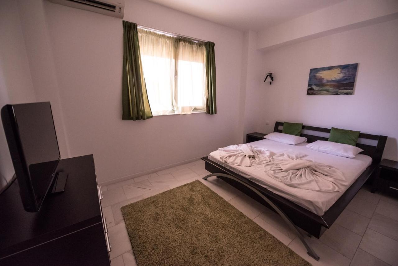 Sns Apartament In Vila Sophia Mamaia Eksteriør billede