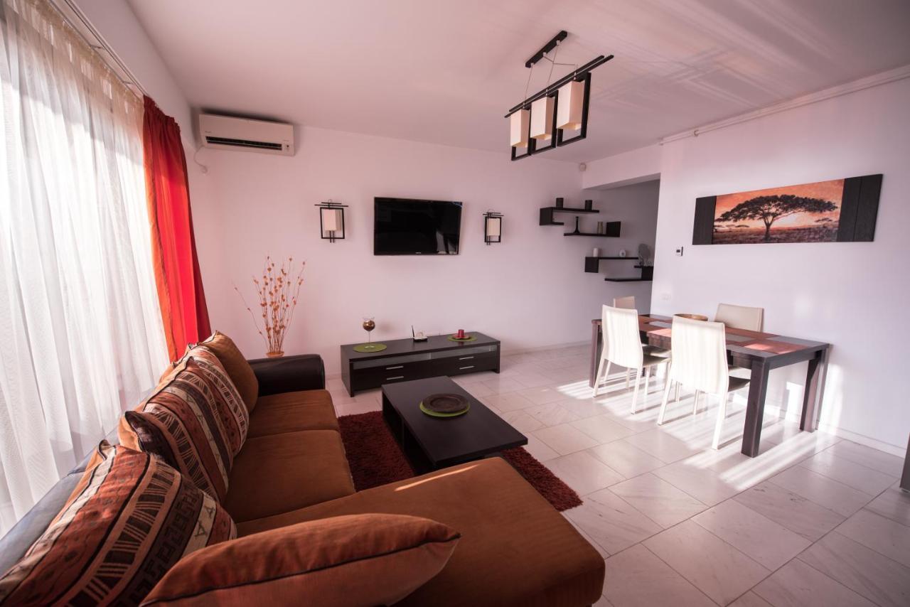 Sns Apartament In Vila Sophia Mamaia Eksteriør billede