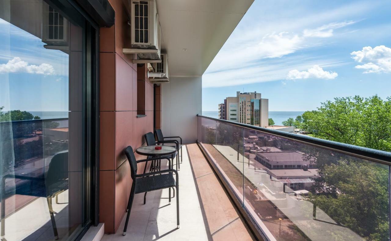 Sns Apartament In Vila Sophia Mamaia Eksteriør billede